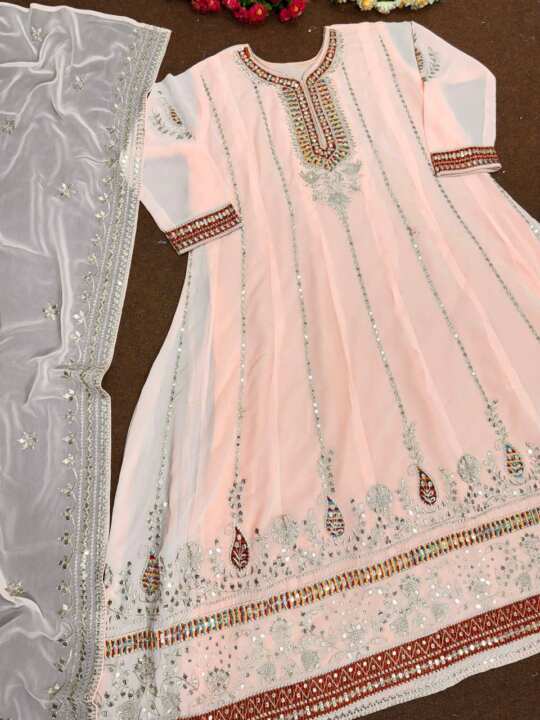 Party Wear Heavy Gown With Dupatta - View 19