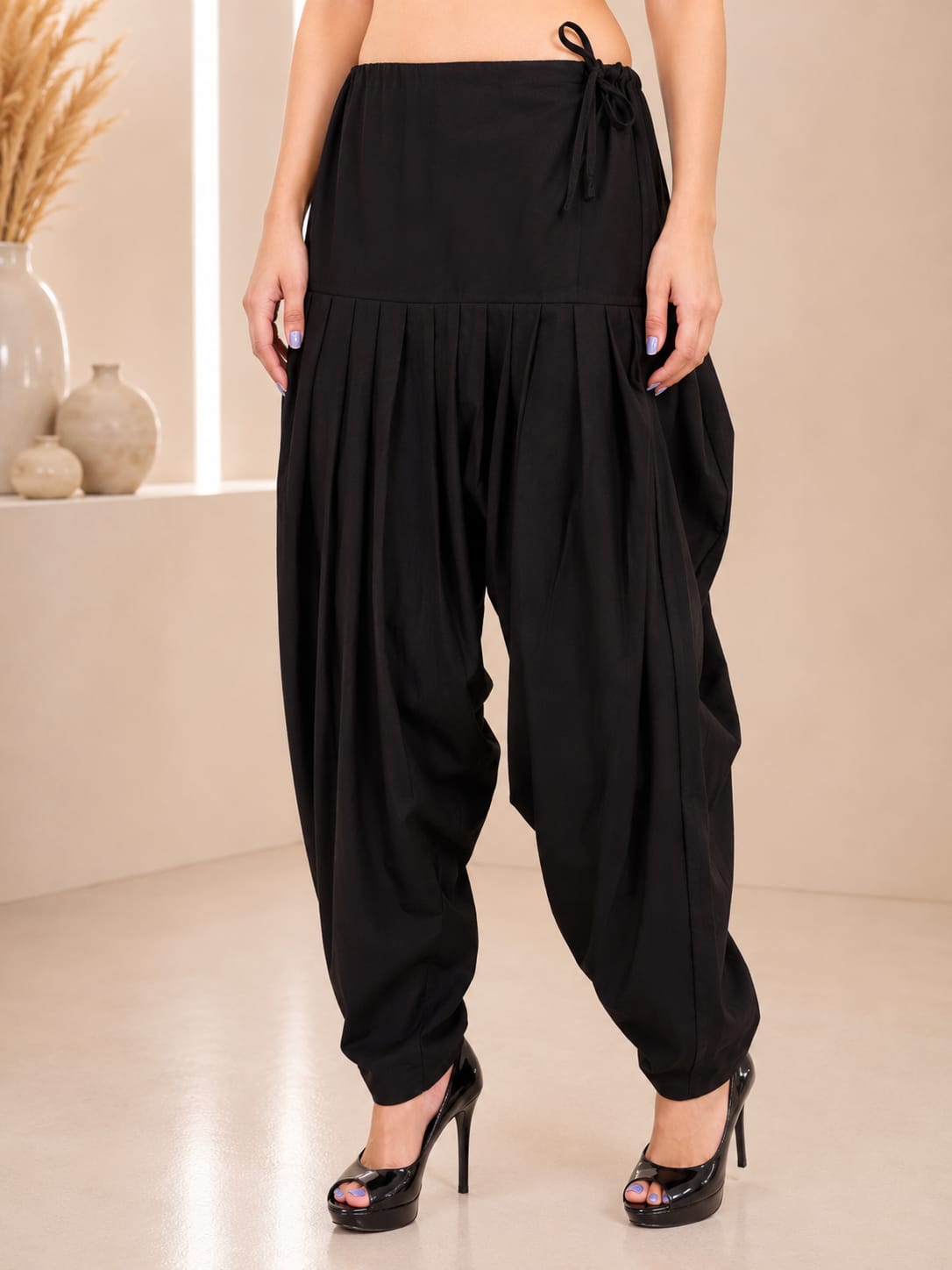 Black Pure Cotton Salwar Pants - View 2