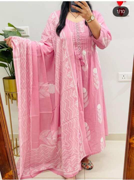 New anarkali kurta set with Cotton Pant & Malmal Dupatta - View 3