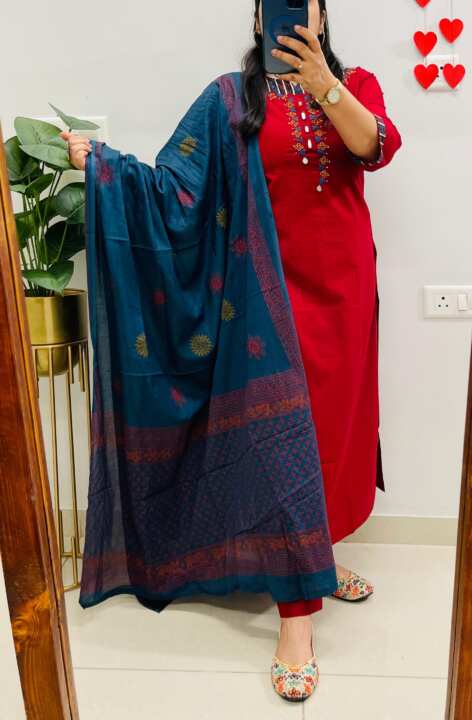 Azrakh Prints in Dhabu Cotton - View 5
