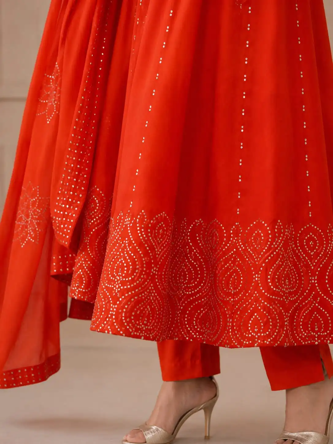 Red Printed Cotton Anarkali Suit With Dupatta - View 2