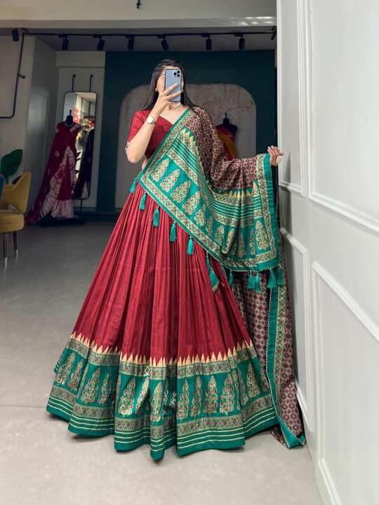 Lehenga,Blouse and Dupatta - View 16