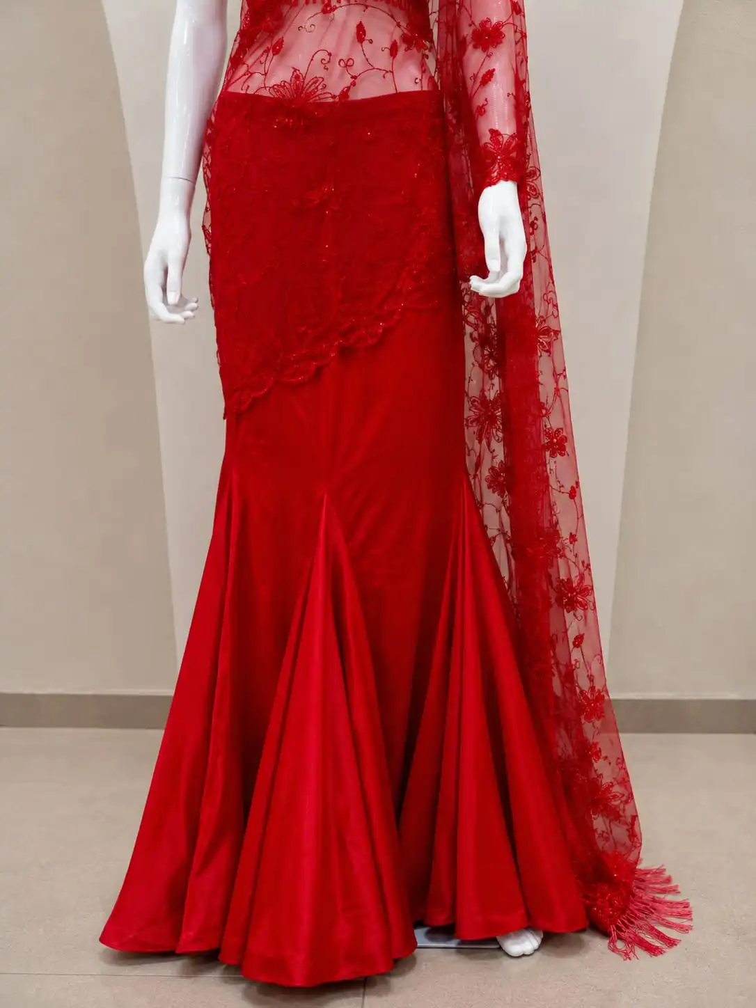 Ready-to-Wear Crape Silk Saree with Stitched Blouse - View 2