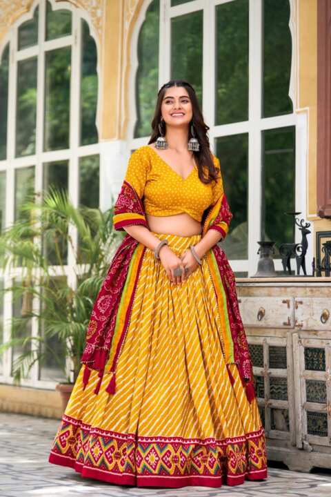 Lehenga,Blouse and Dupatta - View 11