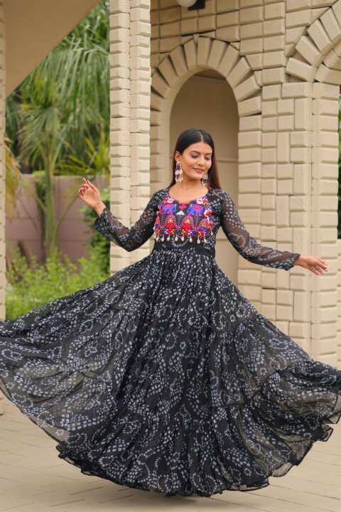 Navratri Special Kodi Lace & Gown - View 8