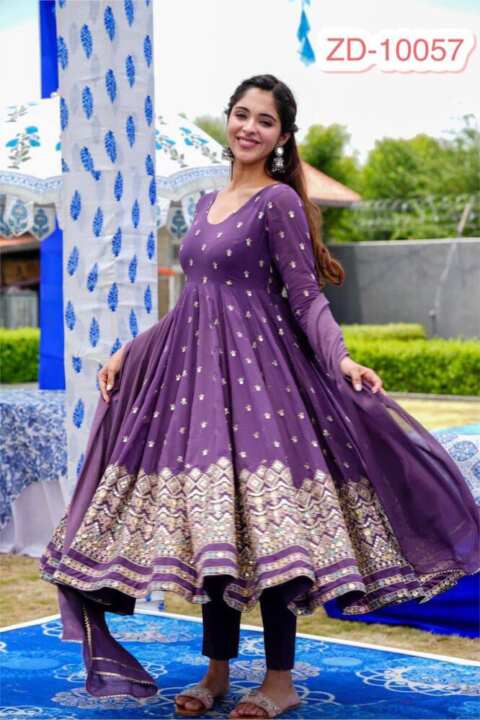Purple Woven Silk Blend Anarkali Kurta Set - View 2