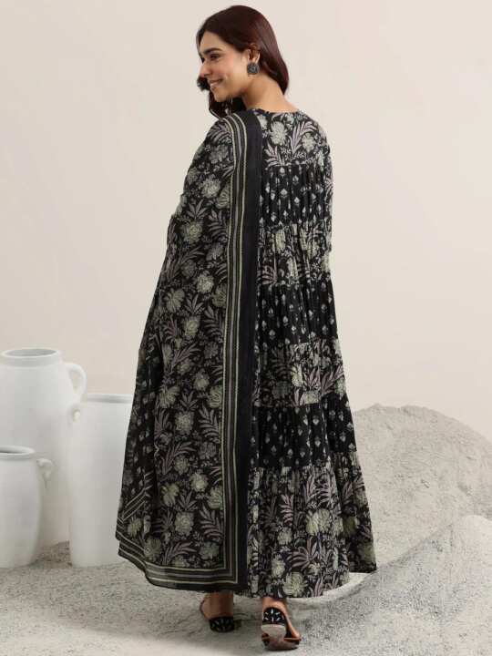 printed cotton ghera kurta & pant or dupatta set - View 4