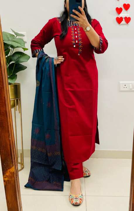 Azrakh Prints in Dhabu Cotton - View 6