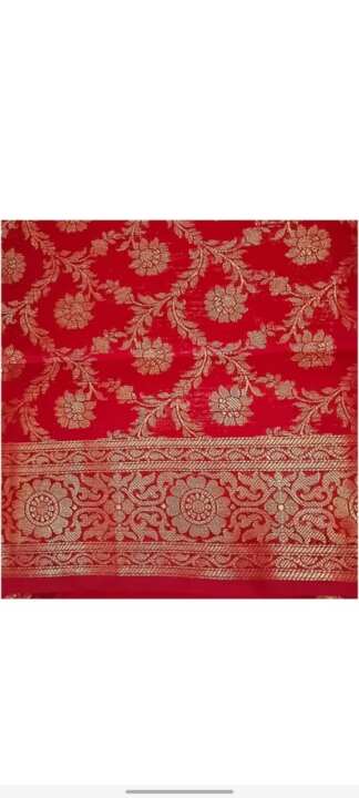 Luxurious red Banarasi silk dupatta - View 4
